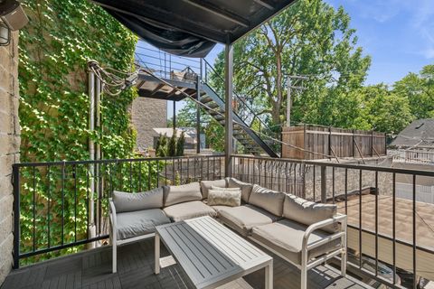 Tiny photo for 2730 N Lincoln Avenue #2, Chicago, IL 60614 (MLS # 12455122)
