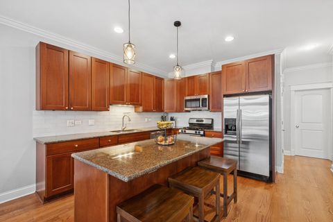 Tiny photo for 2730 N Lincoln Avenue #2, Chicago, IL 60614 (MLS # 12455122)