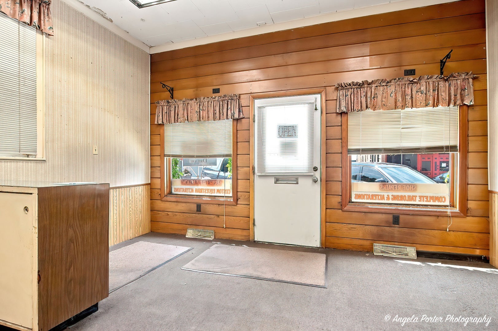 3908 Main Street