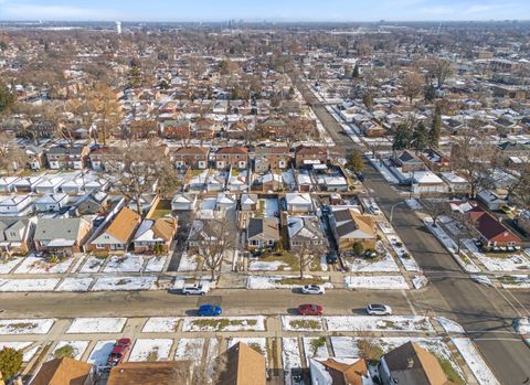 Tiny photo for Bellwood, IL 60104 (MLS # 12534853)