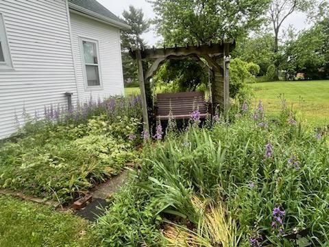 Tiny photo for 407 S Vine Street, Camargo, IL 61919 (MLS # 12384959)