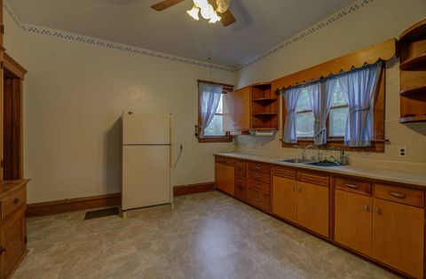 Tiny photo for 407 S Vine Street, Camargo, IL 61919 (MLS # 12384959)