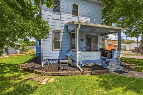 Tiny photo for 204 W Green Street, Farmer City, IL 61842 (MLS # 12678002)