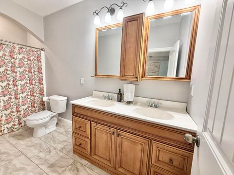 Tiny photo for 4800 Longfellow Drive, Springfield, IL 62711 (MLS # 12602843)