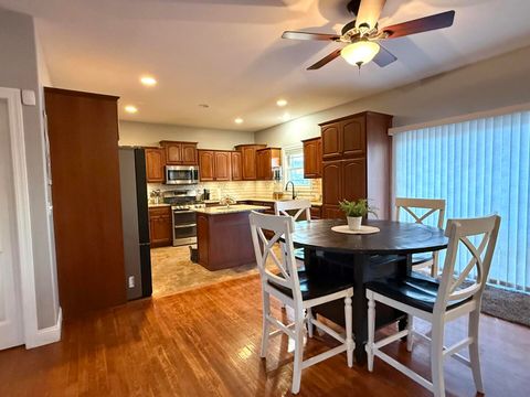 Tiny photo for 4800 Longfellow Drive, Springfield, IL 62711 (MLS # 12602843)