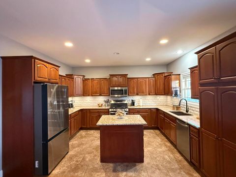 Tiny photo for 4800 Longfellow Drive, Springfield, IL 62711 (MLS # 12602843)