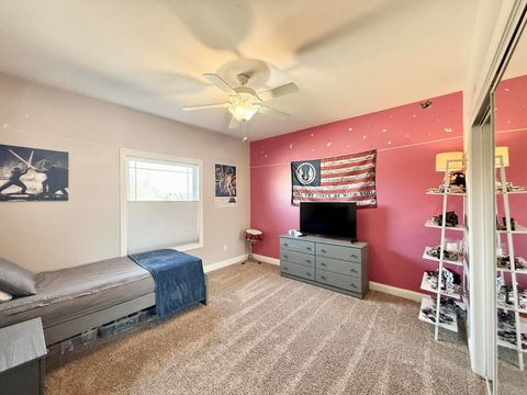 Tiny photo for 4800 Longfellow Drive, Springfield, IL 62711 (MLS # 12602843)