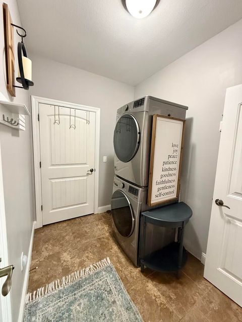 Tiny photo for 4800 Longfellow Drive, Springfield, IL 62711 (MLS # 12602843)