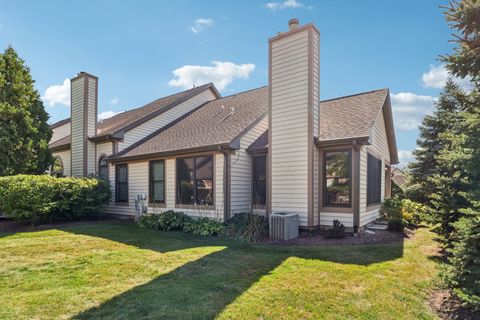 Tiny photo for 502 Rosebud Drive #S, Lombard, IL 60148 (MLS # 12480249)