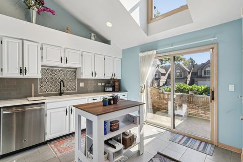 Tiny photo for 502 Rosebud Drive #S, Lombard, IL 60148 (MLS # 12480249)