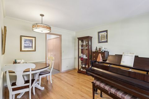 Tiny photo for 502 Rosebud Drive #S, Lombard, IL 60148 (MLS # 12480249)