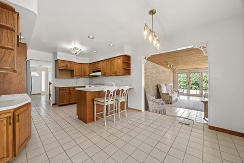 Tiny photo for 2922 Sunnyside Avenue, Westchester, IL 60154 (MLS # 12692876)