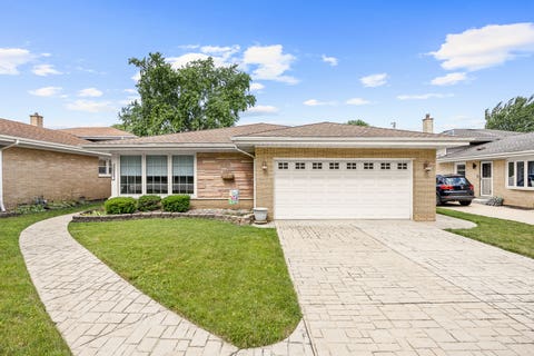 Tiny photo for 2922 Sunnyside Avenue, Westchester, IL 60154 (MLS # 12692876)