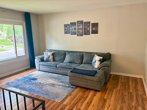 Tiny photo for 325 Rockhurst Road, Bolingbrook, IL 60440 (MLS # 12462381)