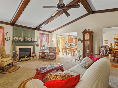 Tiny photo for 13246 Foxglove Lane, Winnebago, IL 61088 (MLS # 12488967)