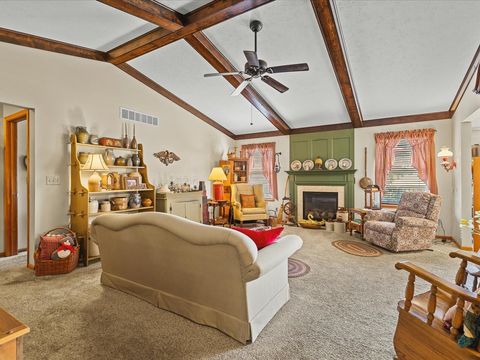 Tiny photo for 13246 Foxglove Lane, Winnebago, IL 61088 (MLS # 12488967)