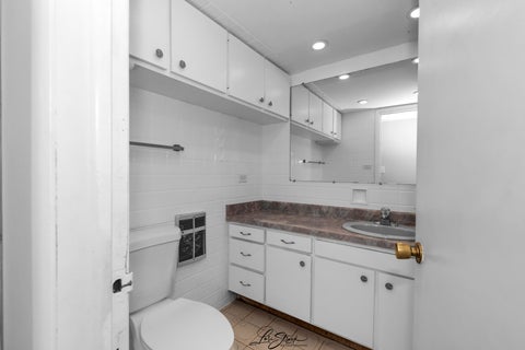 Tiny photo for 10S073 Clarendon Hills Road, Willowbrook, IL 60527 (MLS # 12774469)