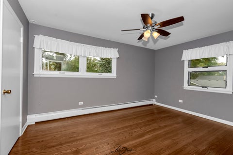Tiny photo for 10S073 Clarendon Hills Road, Willowbrook, IL 60527 (MLS # 12774469)