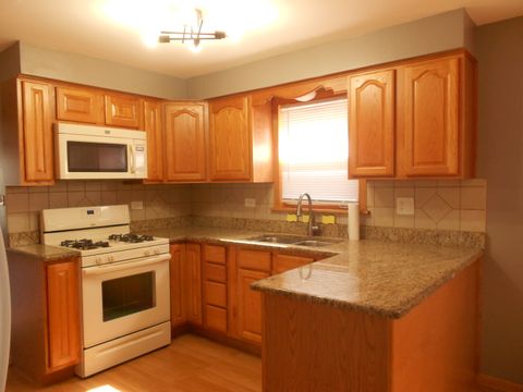 Tiny photo for 5820 S Rutherford Avenue, Chicago, IL 60638 (MLS # 12508269)