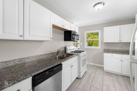 Tiny photo for 963 Campbell Street, Joliet, IL 60435 (MLS # 12424241)