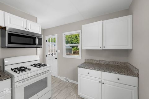 Tiny photo for 963 Campbell Street, Joliet, IL 60435 (MLS # 12424241)
