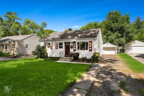 Tiny photo for 963 Campbell Street, Joliet, IL 60435 (MLS # 12424241)