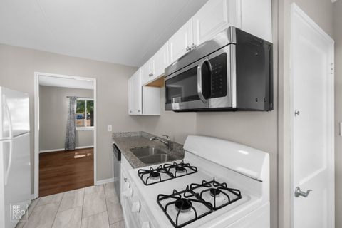 Tiny photo for 963 Campbell Street, Joliet, IL 60435 (MLS # 12424241)