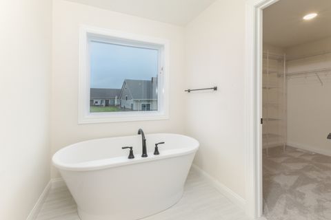 Tiny photo for 1313 Woodbine Road, Bloomington, IL 61704 (MLS # 12422217)