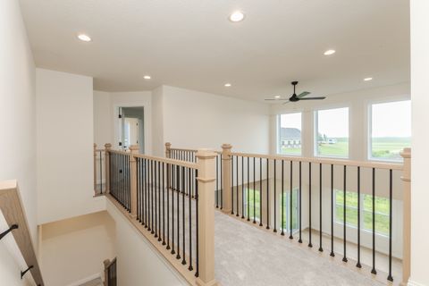 Tiny photo for 1313 Woodbine Road, Bloomington, IL 61704 (MLS # 12422217)