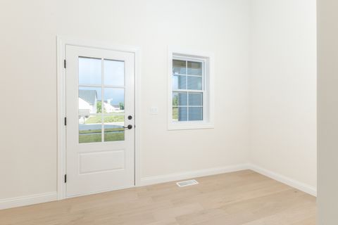 Tiny photo for 1313 Woodbine Road, Bloomington, IL 61704 (MLS # 12422217)