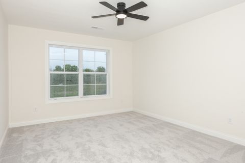 Tiny photo for 1313 Woodbine Road, Bloomington, IL 61704 (MLS # 12422217)