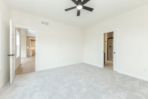 Tiny photo for 1313 Woodbine Road, Bloomington, IL 61704 (MLS # 12422217)