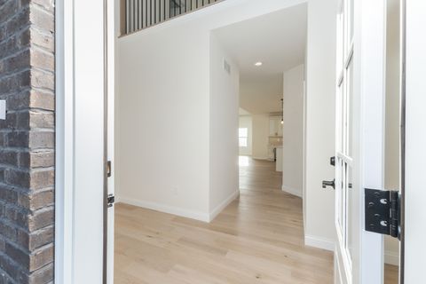 Tiny photo for 1313 Woodbine Road, Bloomington, IL 61704 (MLS # 12422217)