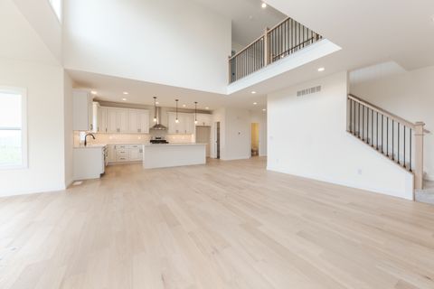 Tiny photo for 1313 Woodbine Road, Bloomington, IL 61704 (MLS # 12422217)