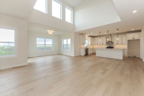 Tiny photo for 1313 Woodbine Road, Bloomington, IL 61704 (MLS # 12422217)