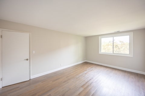 Tiny photo for 450 Raintree Court #2B, Glen Ellyn, IL 60137 (MLS # 12703645)