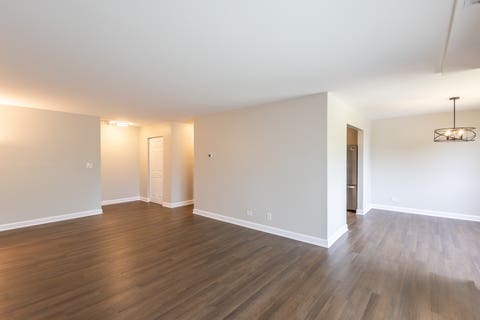 Tiny photo for 450 Raintree Court #2B, Glen Ellyn, IL 60137 (MLS # 12703645)