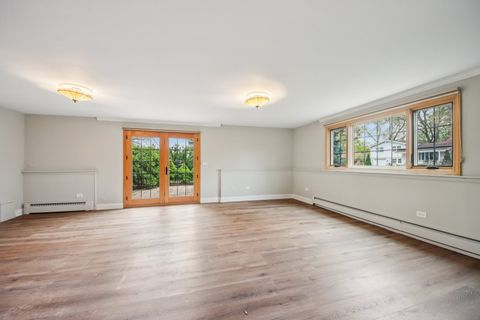 Tiny photo for 236 Monument Avenue, Barrington, IL 60010 (MLS # 12628131)