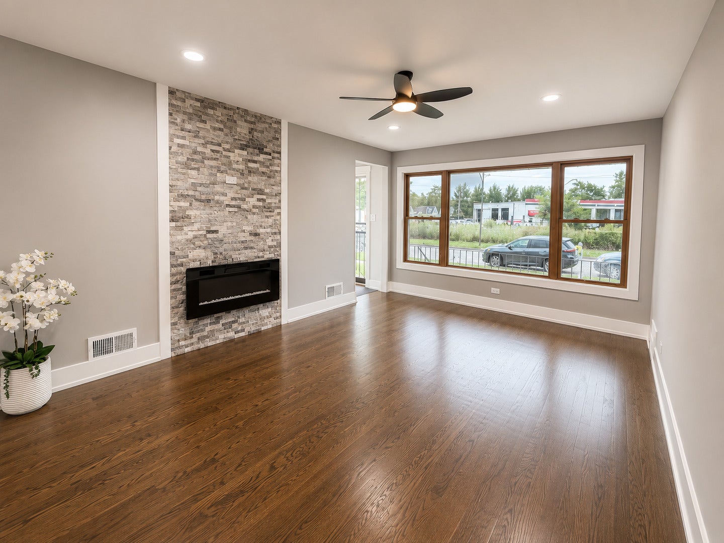 3836 W 85th Street