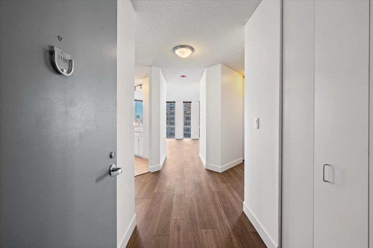 222 N Columbus Drive 3108