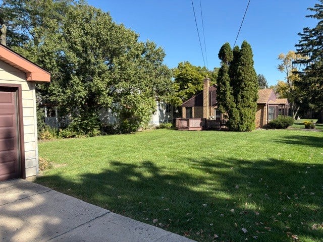 353 E 3rd Street
