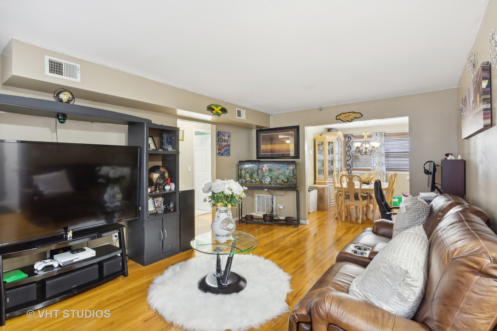 7311 N Ashland Boulevard 2A