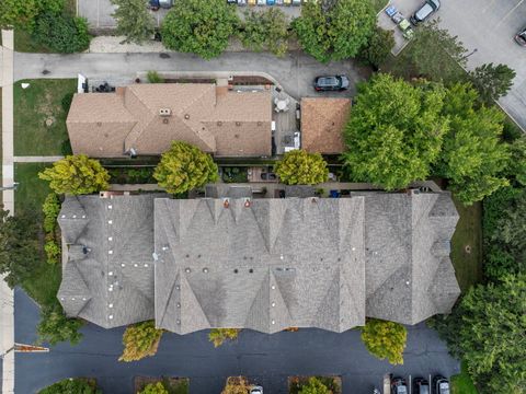 Tiny photo for 722 N NORTHWEST Highway #A, Park Ridge, IL 60068 (MLS # 12488743)