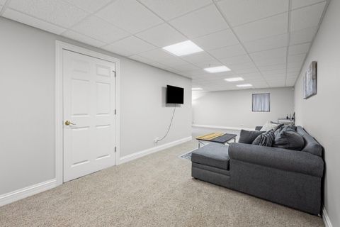 Tiny photo for 722 N NORTHWEST Highway #A, Park Ridge, IL 60068 (MLS # 12488743)