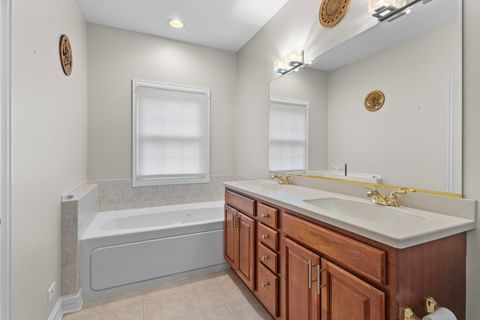 Tiny photo for 722 N NORTHWEST Highway #A, Park Ridge, IL 60068 (MLS # 12488743)