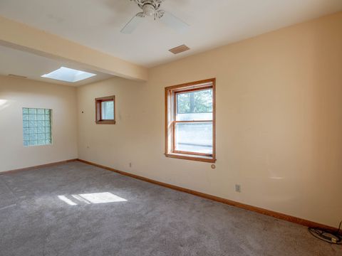 Tiny photo for 250 N Batavia Avenue, Batavia, IL 60510 (MLS # 12511988)