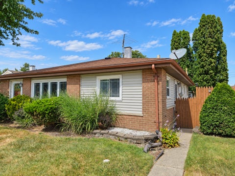 Tiny photo for 660 163rd Street, Calumet City, IL 60409 (MLS # 12760122)
