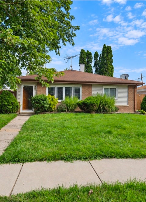 Photo of 660 163rd Street, Calumet City, IL 60409 (MLS # 12760122)