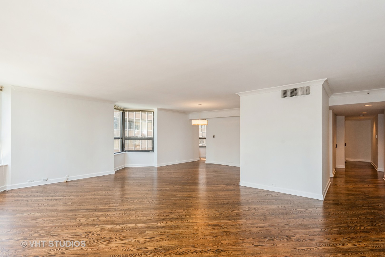 400 E OHIO Street 2001