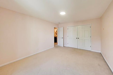 Tiny photo for 520 HUMMINGBIRD Lane, Deerfield, IL 60015 (MLS # 12755062)